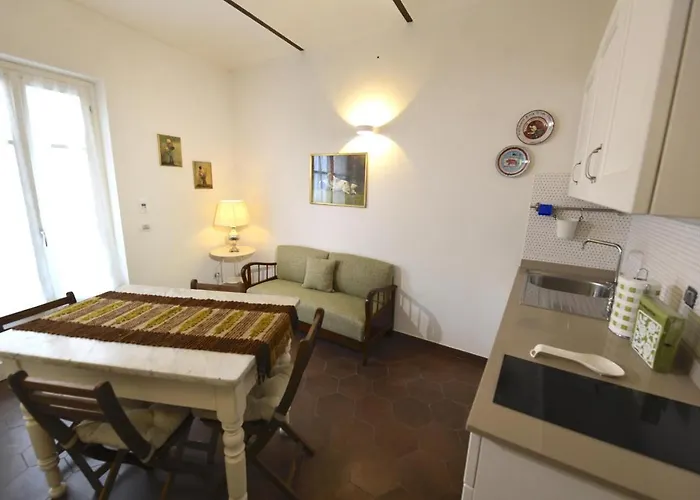 בית נופש Casa Delle Rocche